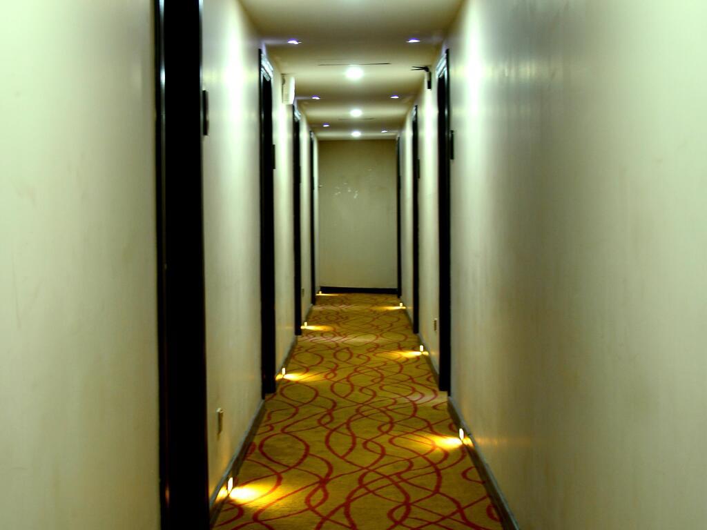 Коломбо: Pearl City Hotel