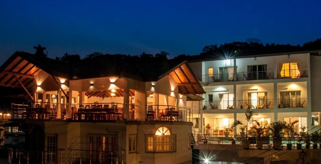 Канди: Отель Senani Hotel