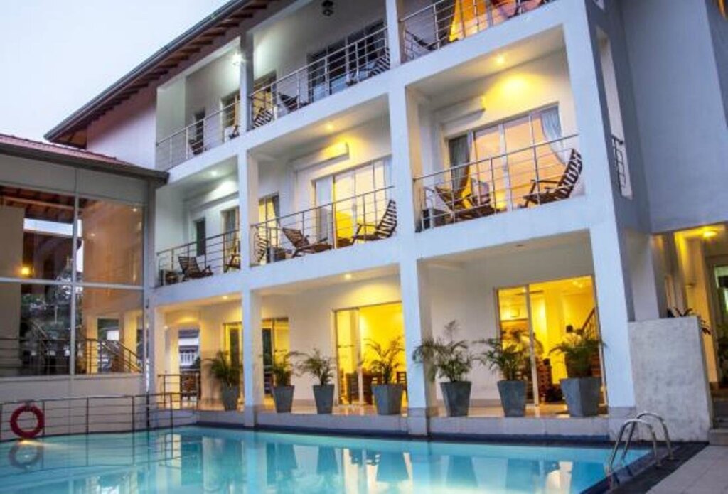 Канди: Отель Senani Hotel