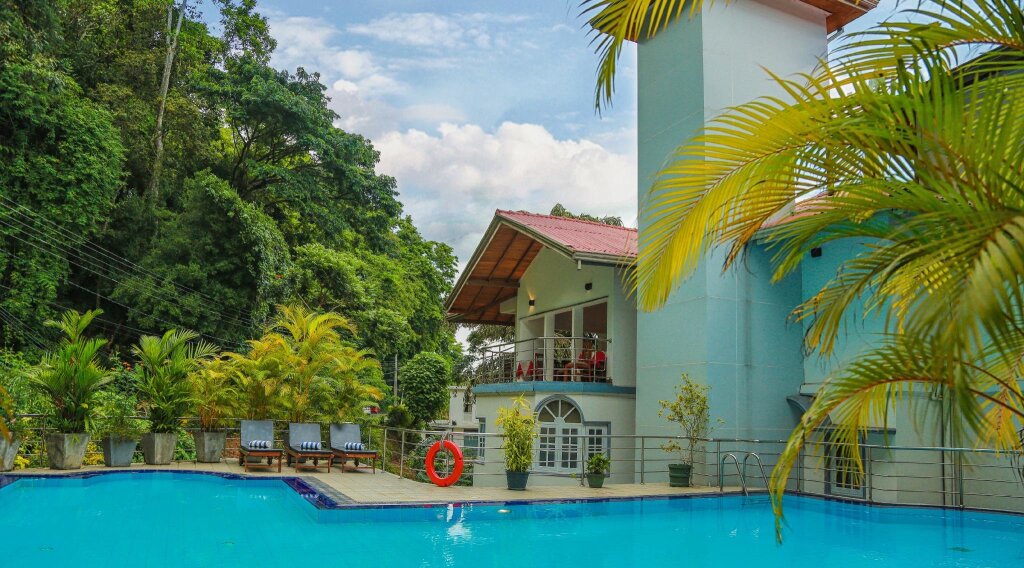 Канди: Отель Senani Hotel