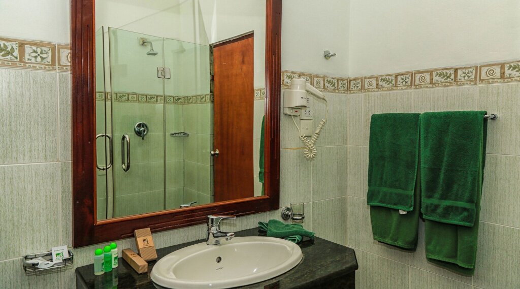 Канди: Отель Senani Hotel