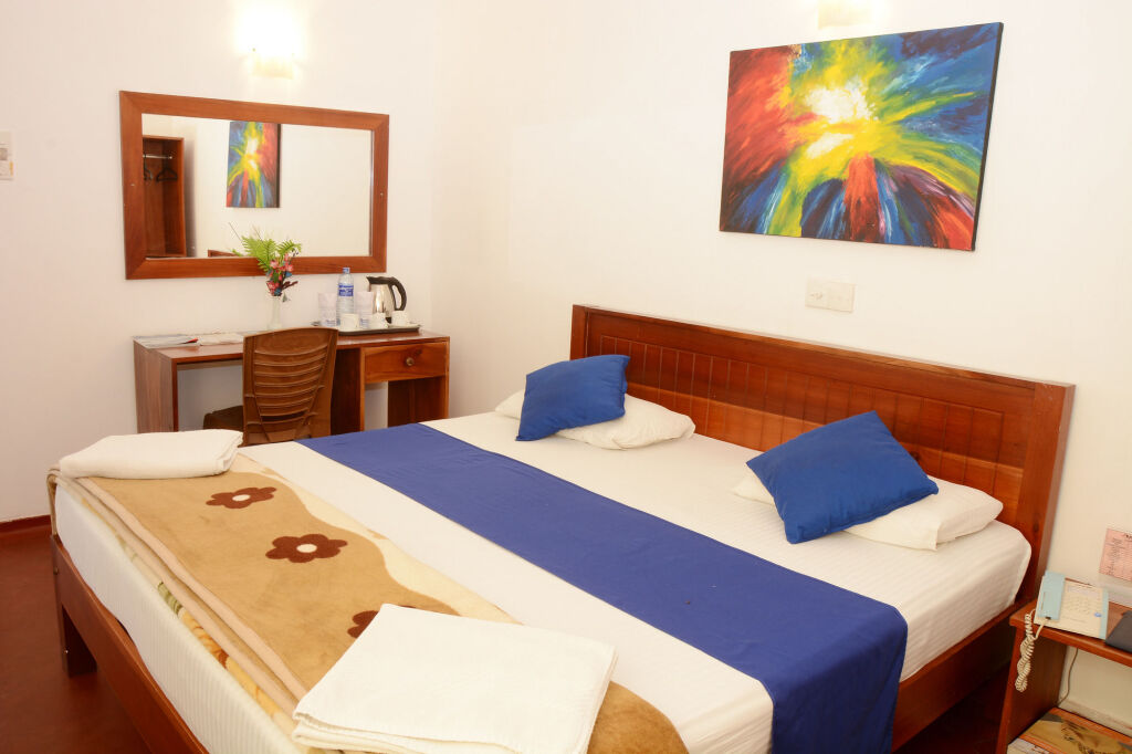 Гора Lavinia: Mount Breeze Hotel
