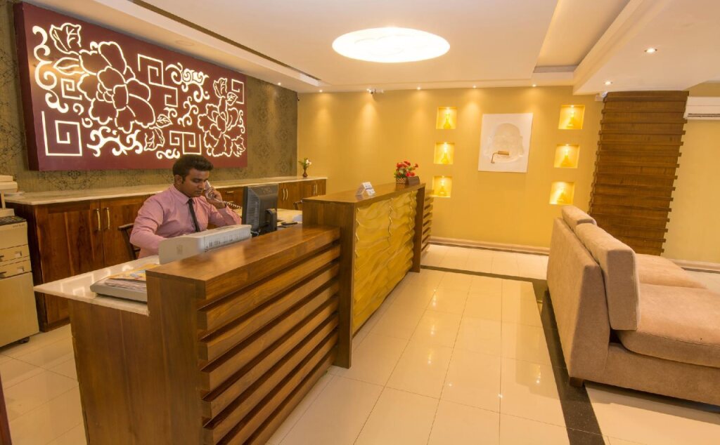 Гора Lavinia: Mount Breeze Hotel