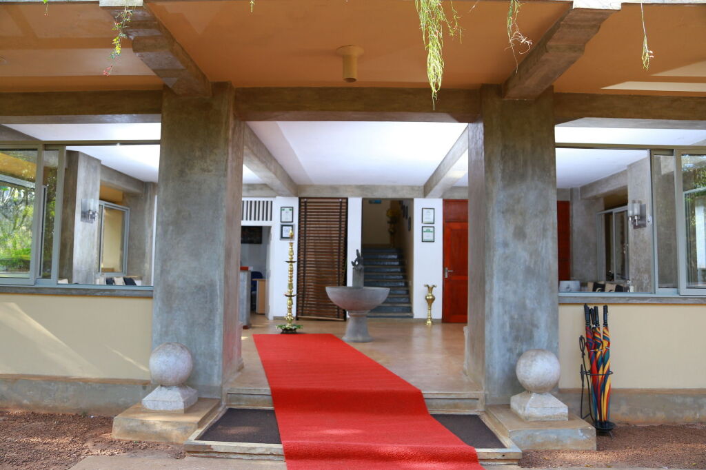 Дамбулла: Lake Lodge Boutique Hotel Kandalama