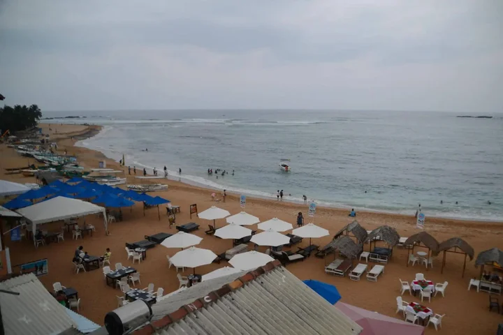 Унаватуна: SURF UNA Beach Hotel