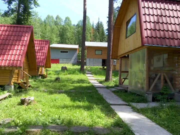Телецкое озеро: База Отдыха 13-й Кордон