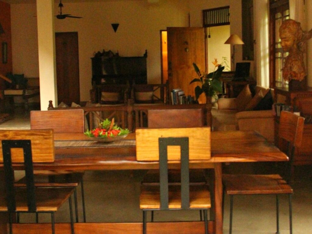 Коломбо: Highbury Colombo