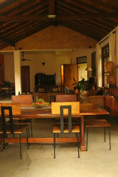 Коломбо: Highbury Colombo
