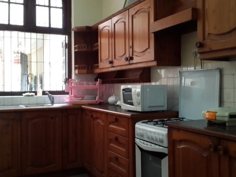 Коломбо: Fife Residencies