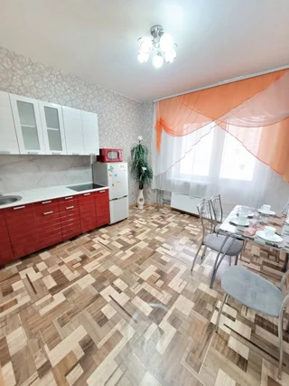 Красноярск: Апартаменты на берегу Енисея д.5