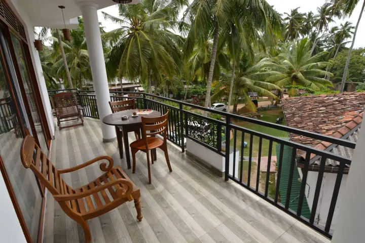 Унаватуна: Sea View Beach Unawatuna Hotel
