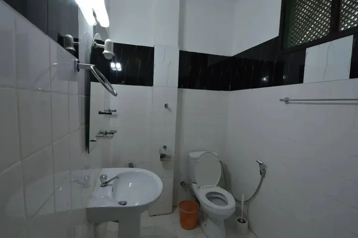 Унаватуна: Sea View Beach Unawatuna Hotel