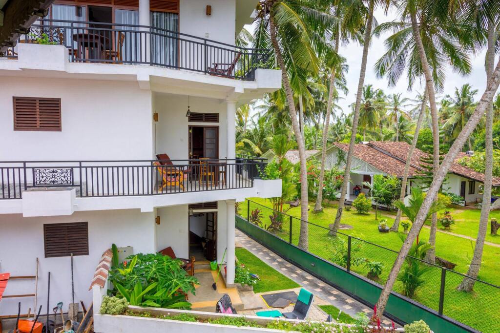 Унаватуна: Sea View Beach Unawatuna Hotel