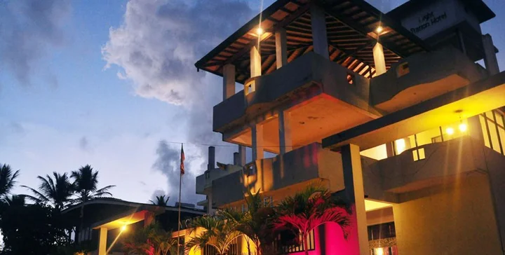 Панадура: Night Station Hotel
