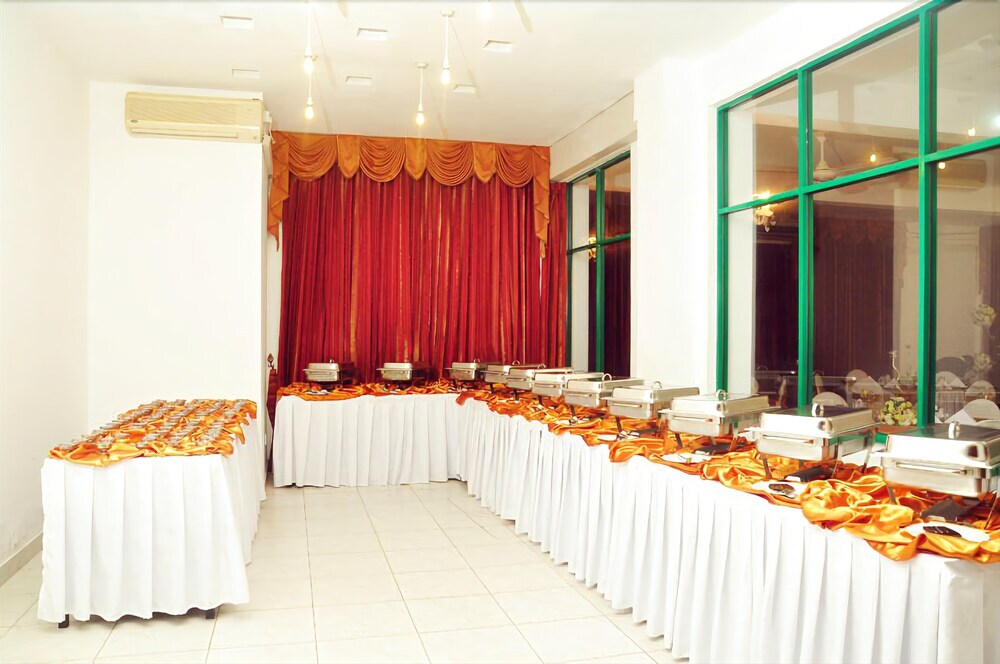 Панадура: Night Station Hotel