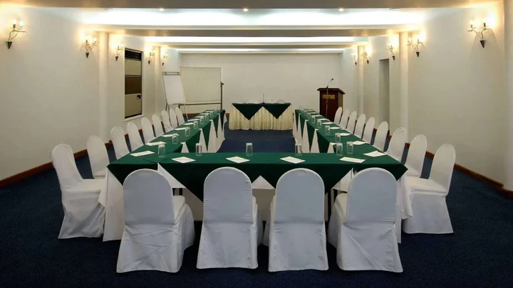 Гора Lavinia: Berjaya Hotel Colombo