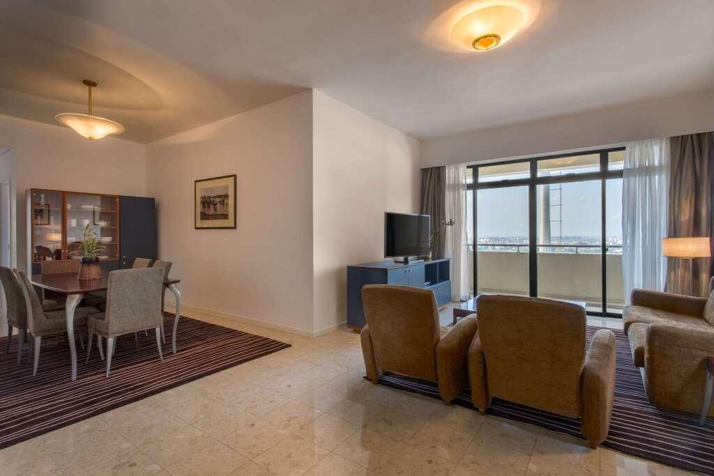 Коломбо: Hilton Colombo Residence