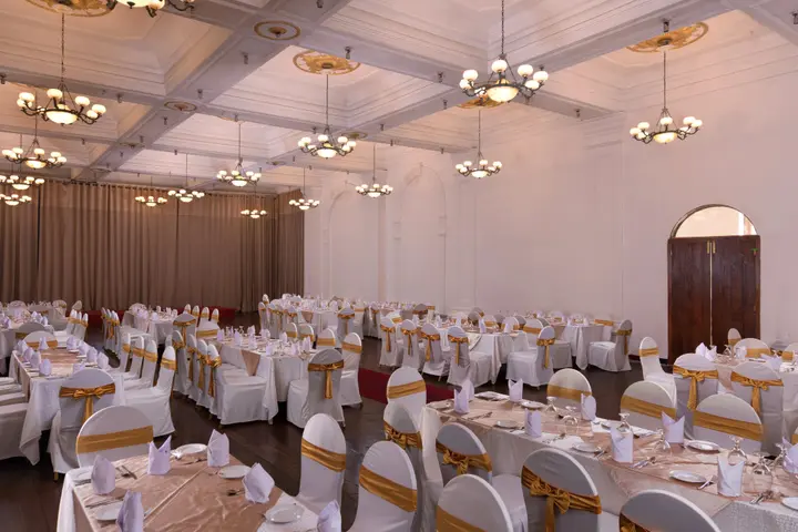 Канди: Отель Queens Kandy - 160 Years of Heritage & Luxury