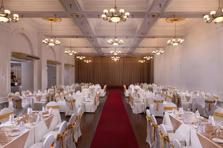 Канди: Отель Queens Kandy - 160 Years of Heritage & Luxury
