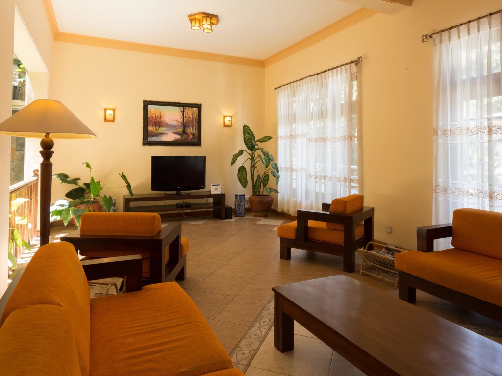 Канди: Отель Oak Ray Serene Garden Hotel