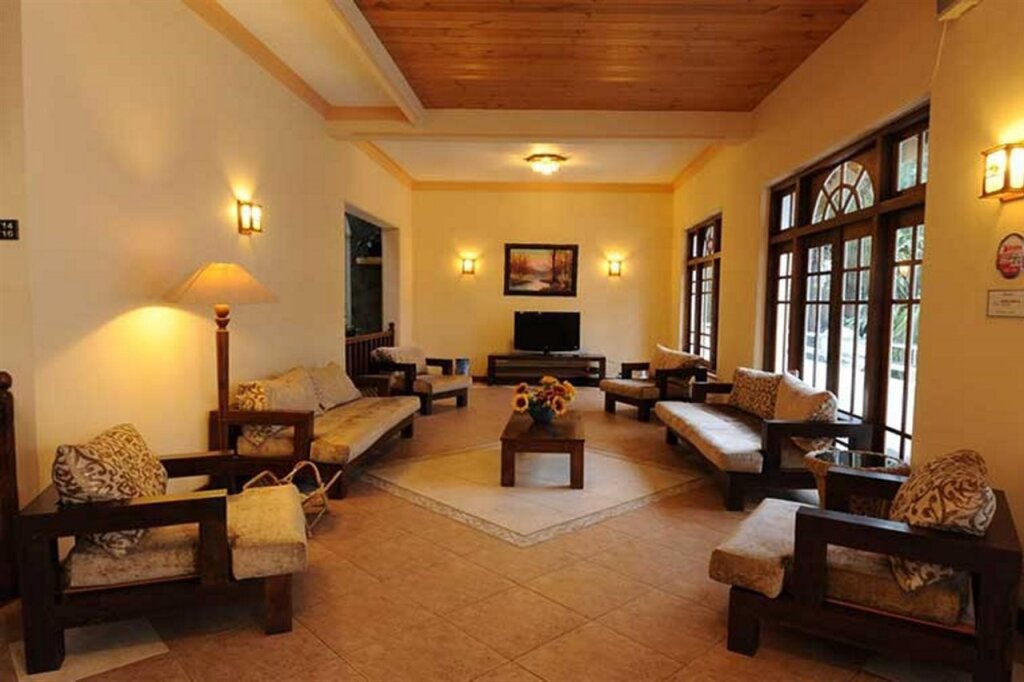 Канди: Отель Oak Ray Serene Garden Hotel