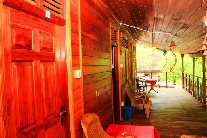 Мирисса: Dinu's Resort