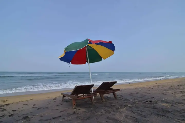 Ваддува: Laya Beach