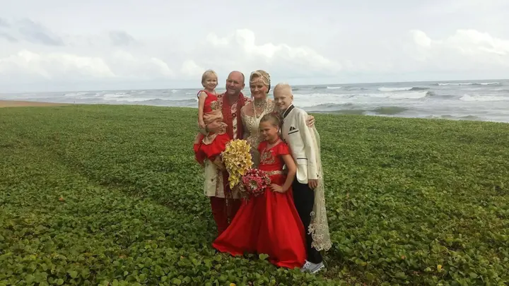 Ваддува: Laya Beach
