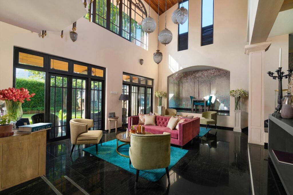 Канди: Clove Villa