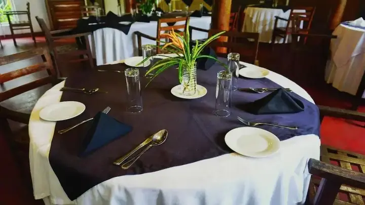 Хабарана: Habarana INN