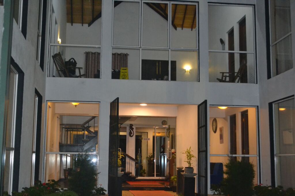 Нувара-Элия: Lake View Comfort Bungalow