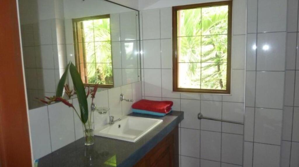 Индурува: Malwatta Hotel Bentota