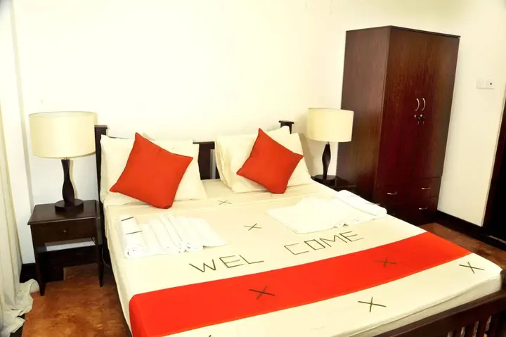 Гора Lavinia: Prestige Court