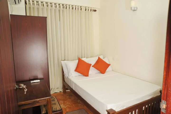 Гора Lavinia: Prestige Court