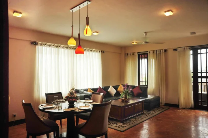 Гора Lavinia: Prestige Court