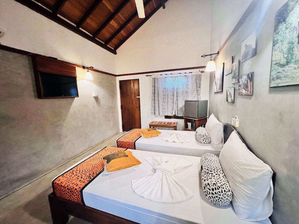 Киринда: yala leopard lodge