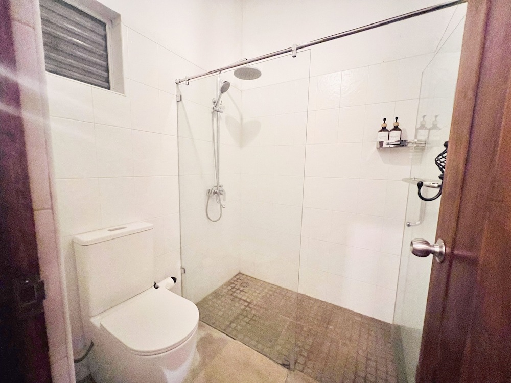 Киринда: yala leopard lodge
