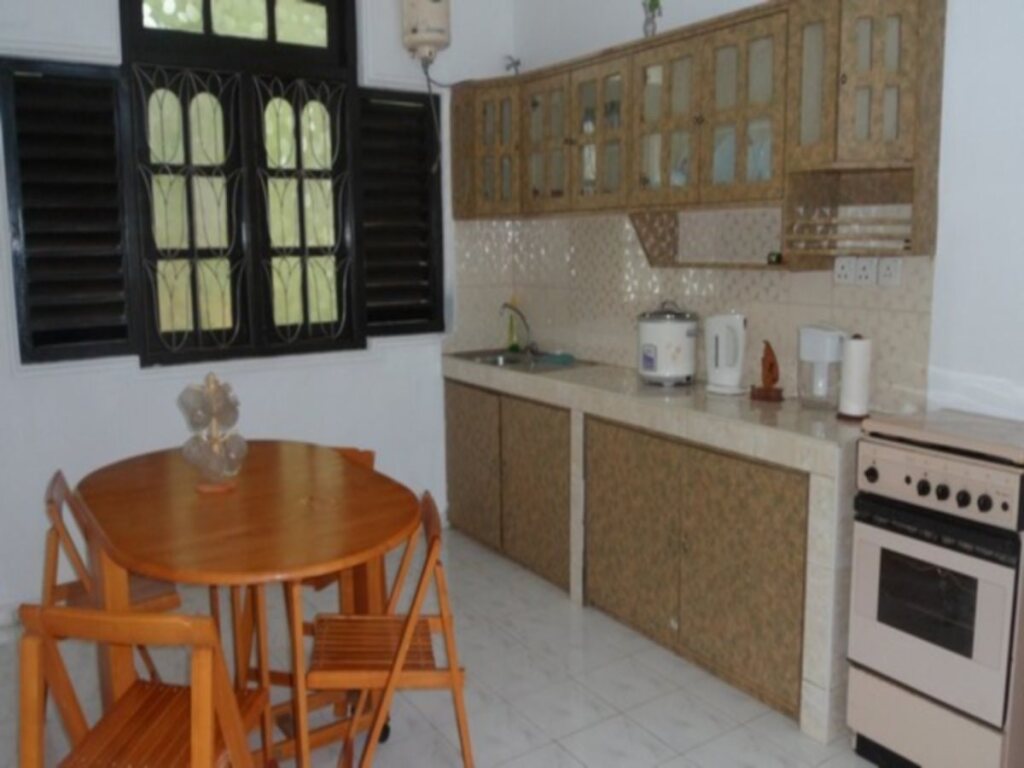 Панадура: Sunset Beach Residence