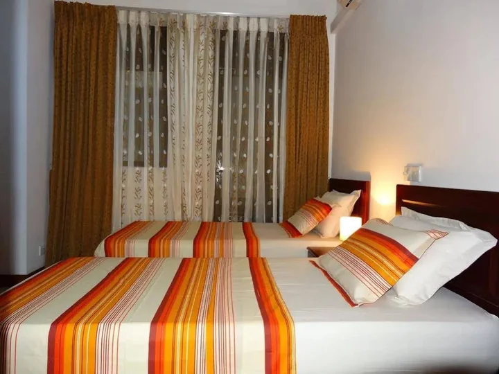 Коломбо: Hedges Court Residencies Town Hall- 2 Bed Room Apartment