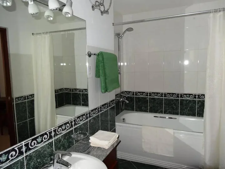 Коломбо: Hedges Court Residencies Town Hall- 2 Bed Room Apartment