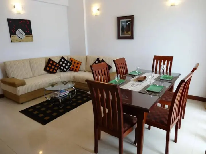 Коломбо: Hedges Court Residencies Town Hall- 2 Bed Room Apartment