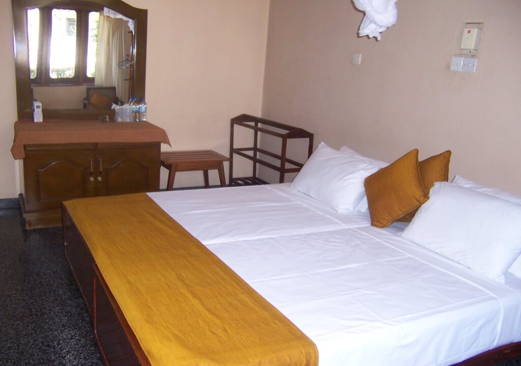 Канди: Royal Tourist Lodge