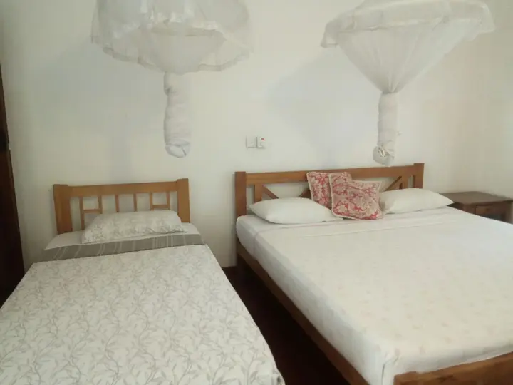 Канди: Hotel Mango Garden