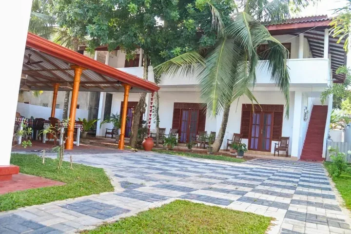 Мирисса: Tithira Guest House
