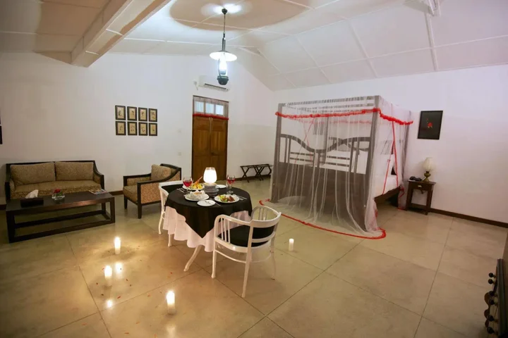 Канди: Mountbatten Bungalow