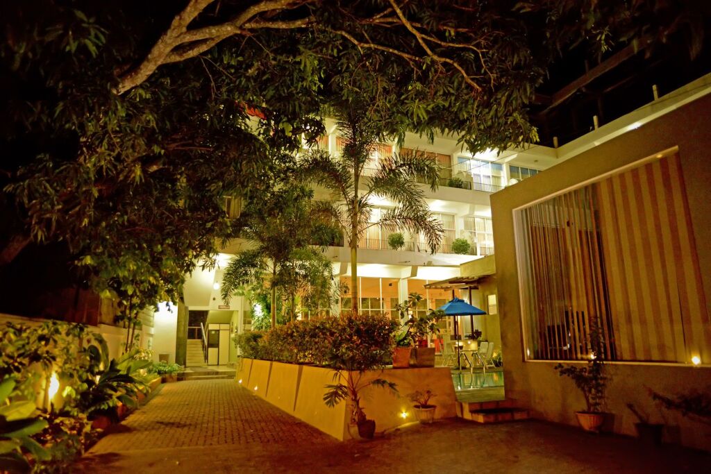 Анурадхапура: Ceylan Lodge