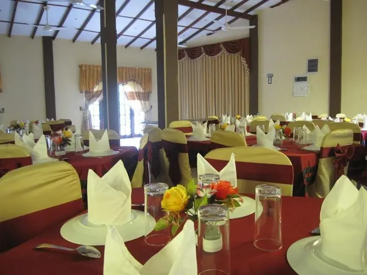 Канди: Kandy Paradise Resort