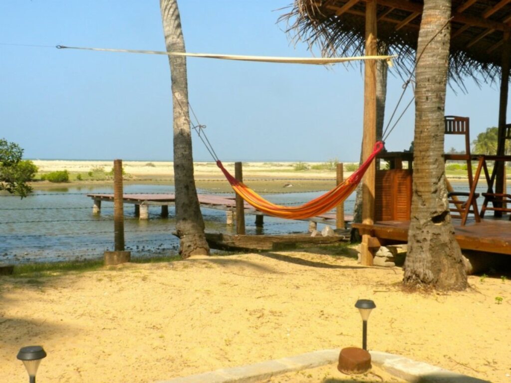 Кандакули: Diyamba Beach Resort