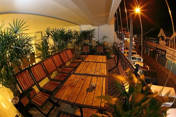 Канди: Cafe Aroma Inn