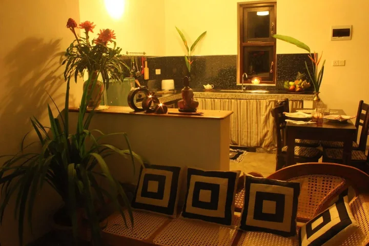 Унаватуна: Dionis Villa